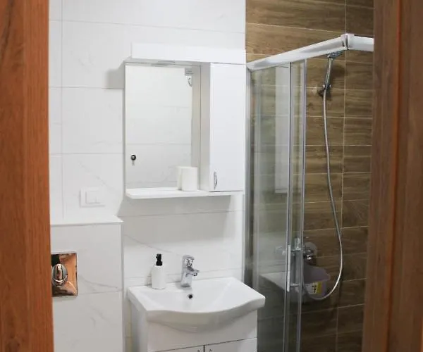 Appartamento & Davidovic *